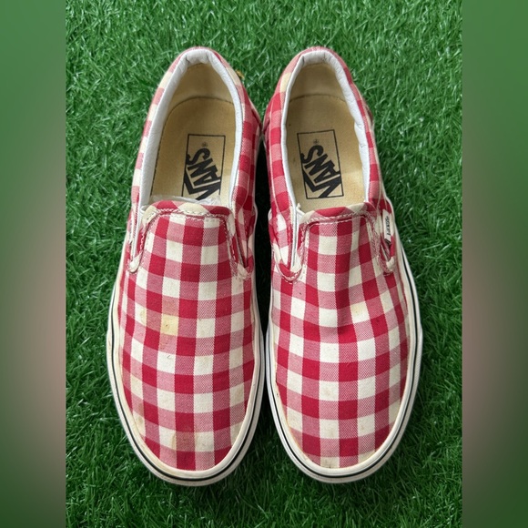 Vans Red Checkered Unisex Slip-On Shoes 
Size M-5.5‎ 
W-7.0 - Picture 1 of 7